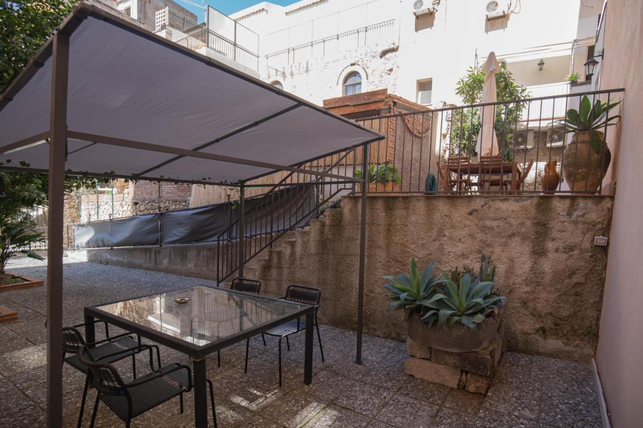 מלון טאורמינה Light Garden מראה חיצוני תמונה